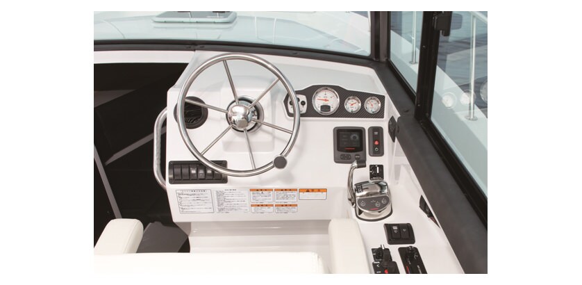 Helm station